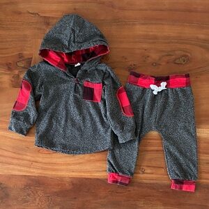 Amazon baby boy Christmas set grey pants & hoodie red plaid holiday size 80 6-12
